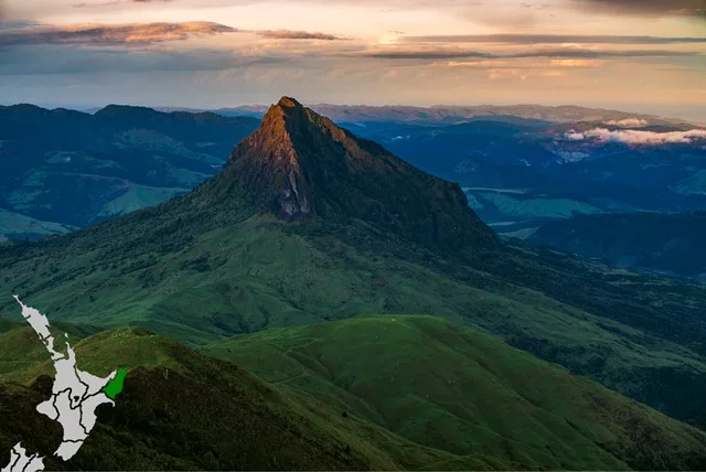 Gisborne Day Tours, Mount Hikurangi, Photo Credit: Eric Hanson